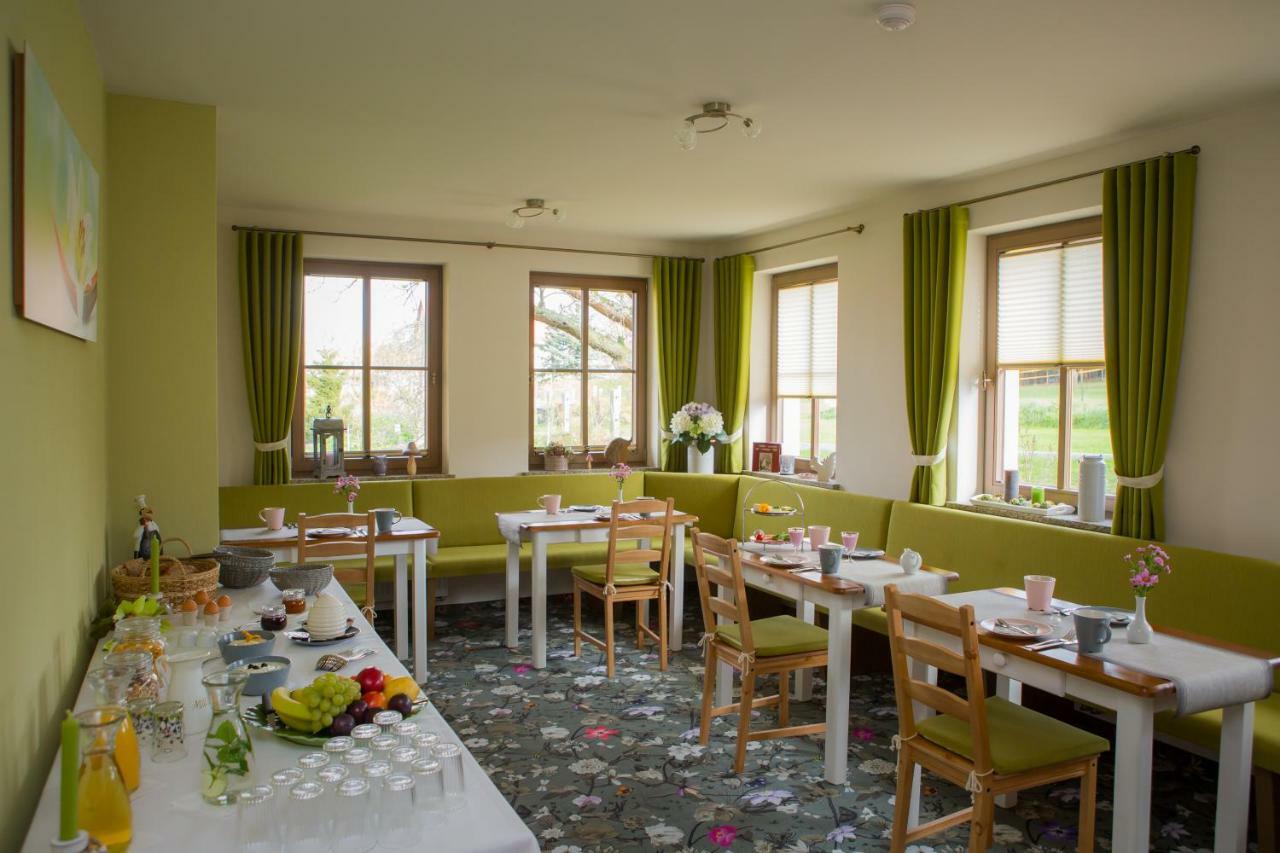 Pension Raupennest Mit Blockhaussauna Bautzen Exterior foto